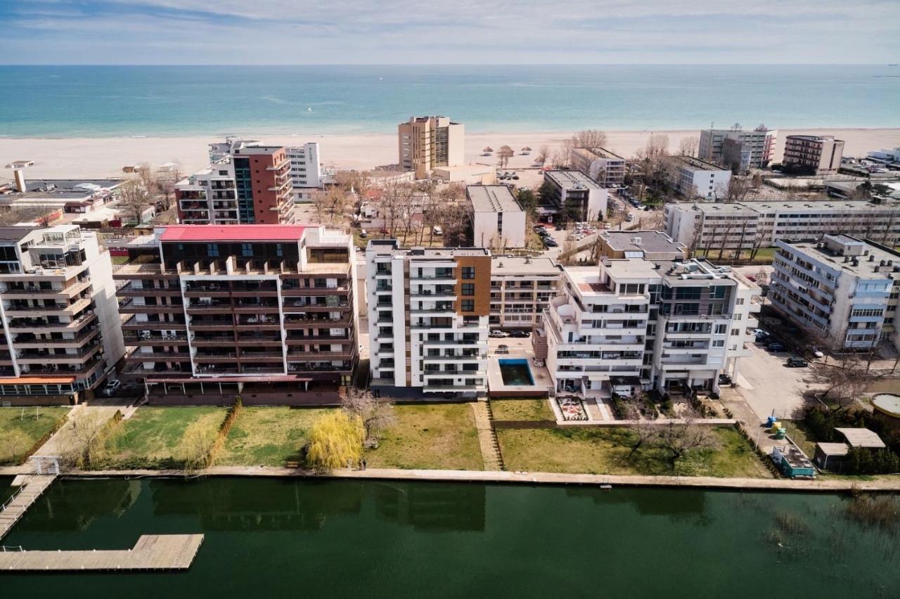 Riva Lake Boutique Mamaia Extérieur photo
