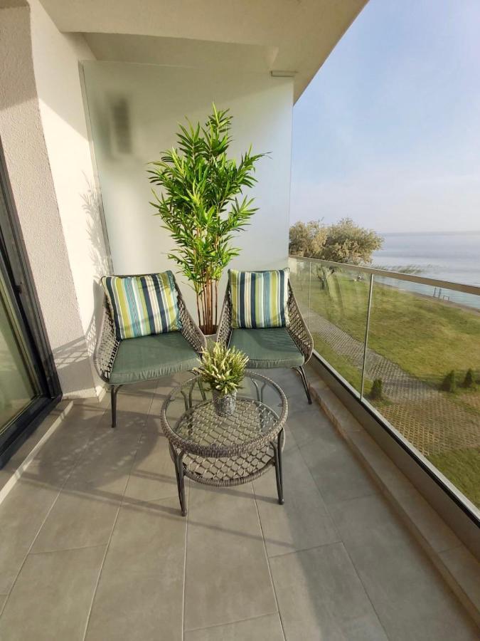 Riva Lake Boutique Mamaia Extérieur photo