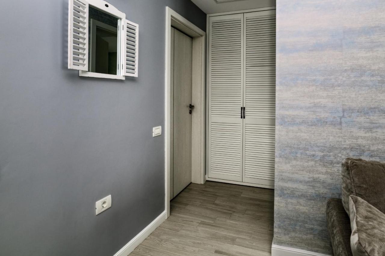 Riva Lake Boutique Mamaia Extérieur photo