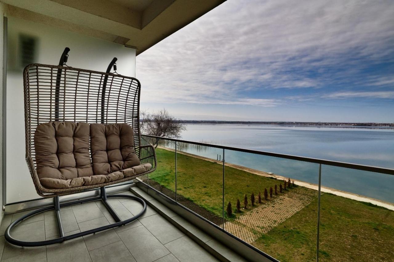 Riva Lake Boutique Mamaia Extérieur photo